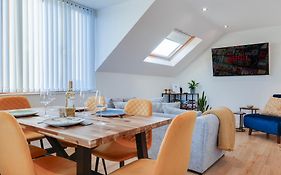 Cherryville Street Apartment